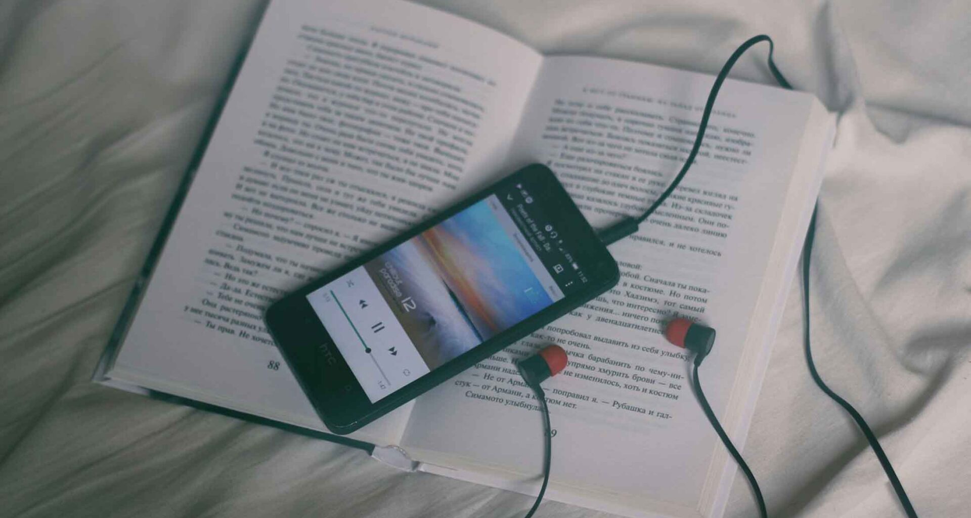 Pocket FM llega a México para conquistar el mercado de audio